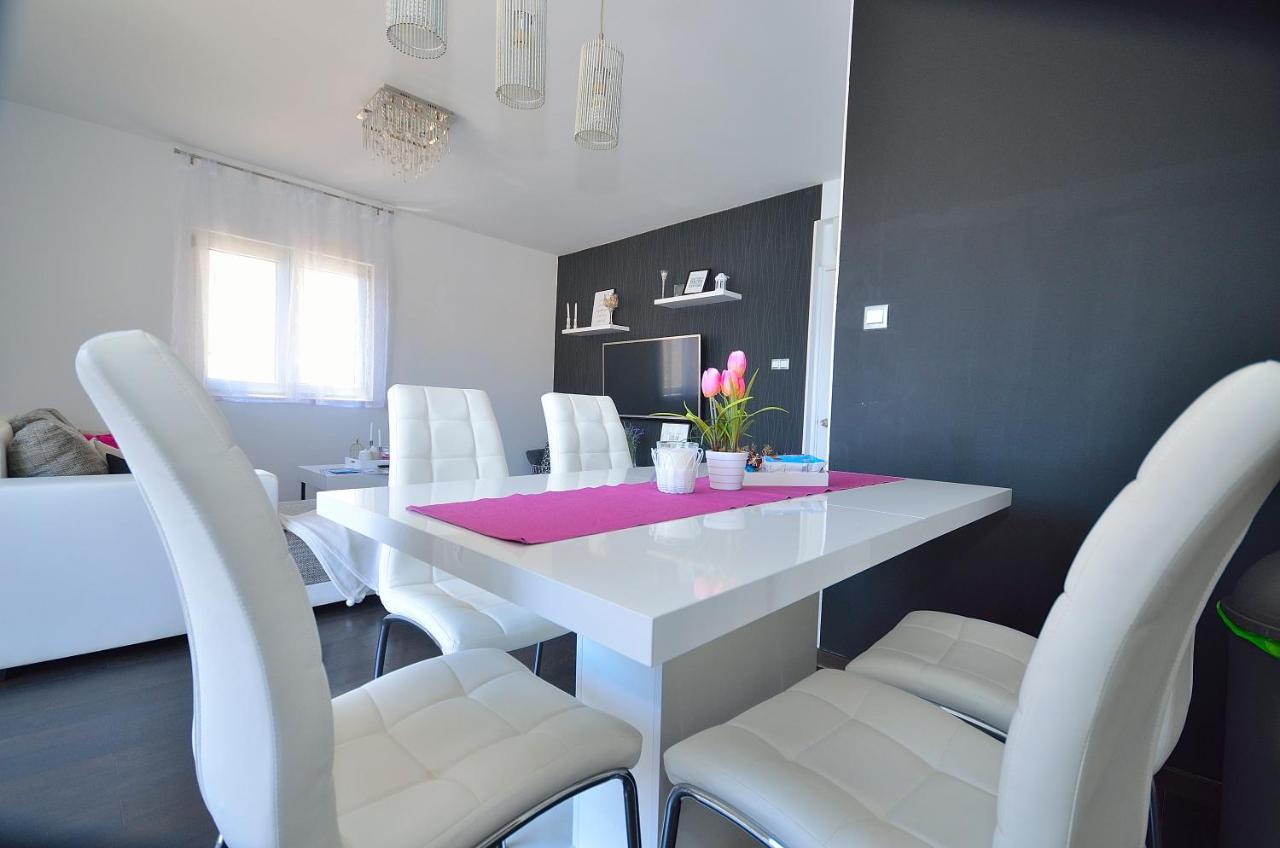 Apartman Staro Selo Primošten Exterior foto